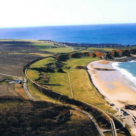 Cullen Bay Hotel Esterno foto