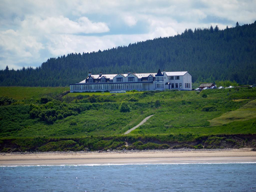 Cullen Bay Hotel Esterno foto